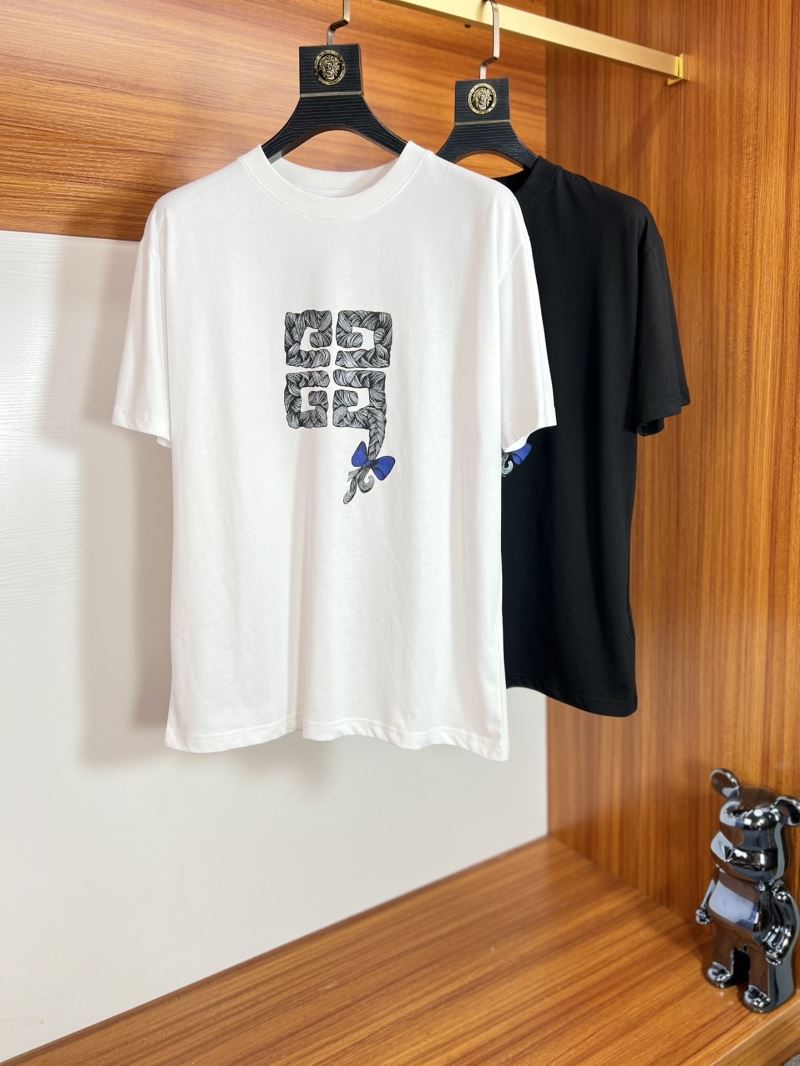 Givenchy T-Shirts